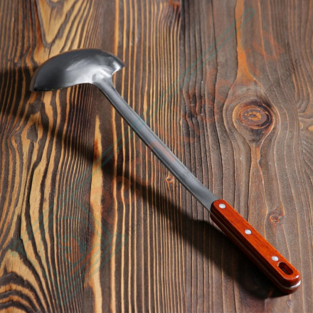 Половник для казана средний (10-25 л.) с деревянной ручкой 46.5 см